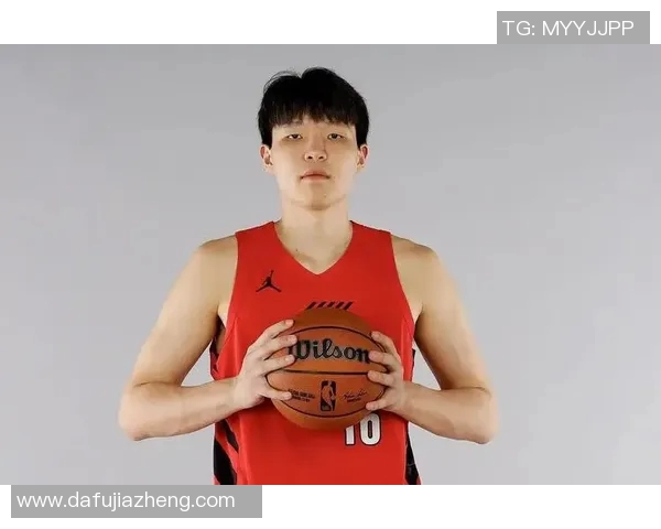 亚历山大31分助雷霆大胜开拓者,NBA常规赛西部排名稳固,杨瀚森未获出场机会