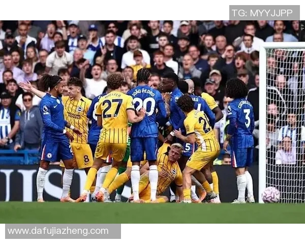 切尔西2-2憾平!乔雷尔·哈托防守失误酿苦果,恩佐·马雷斯卡执教压力加剧